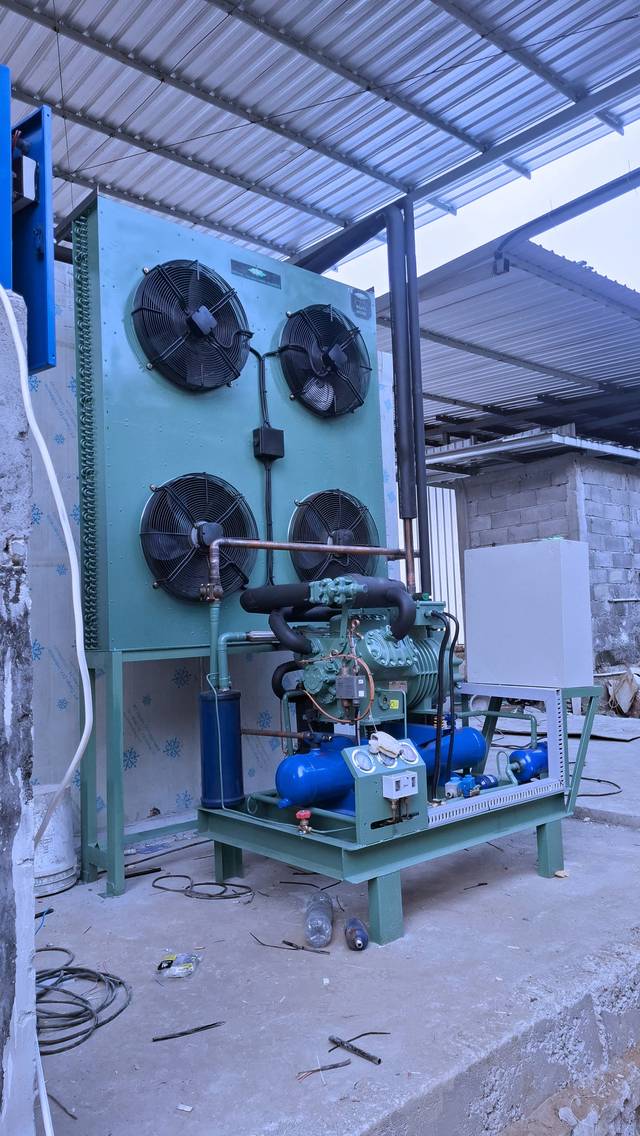 Unit kondensor dan evaporator proyek cold storage 100 ton